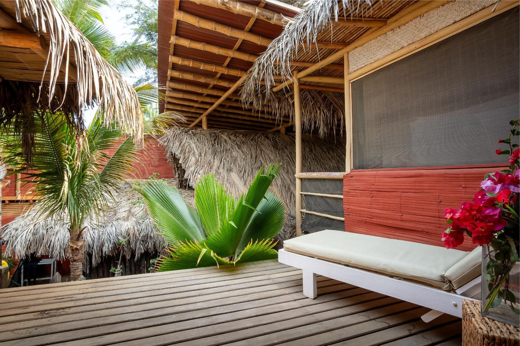 La Maison Eco House & Yoga Mancora Bagian luar foto