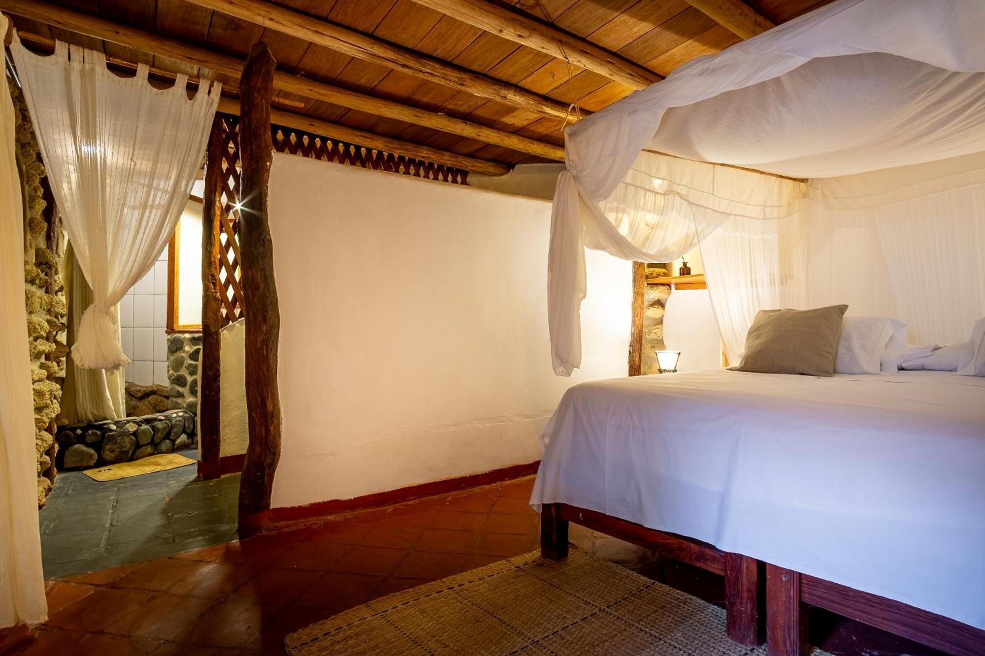 La Maison Eco House & Yoga Mancora Bagian luar foto